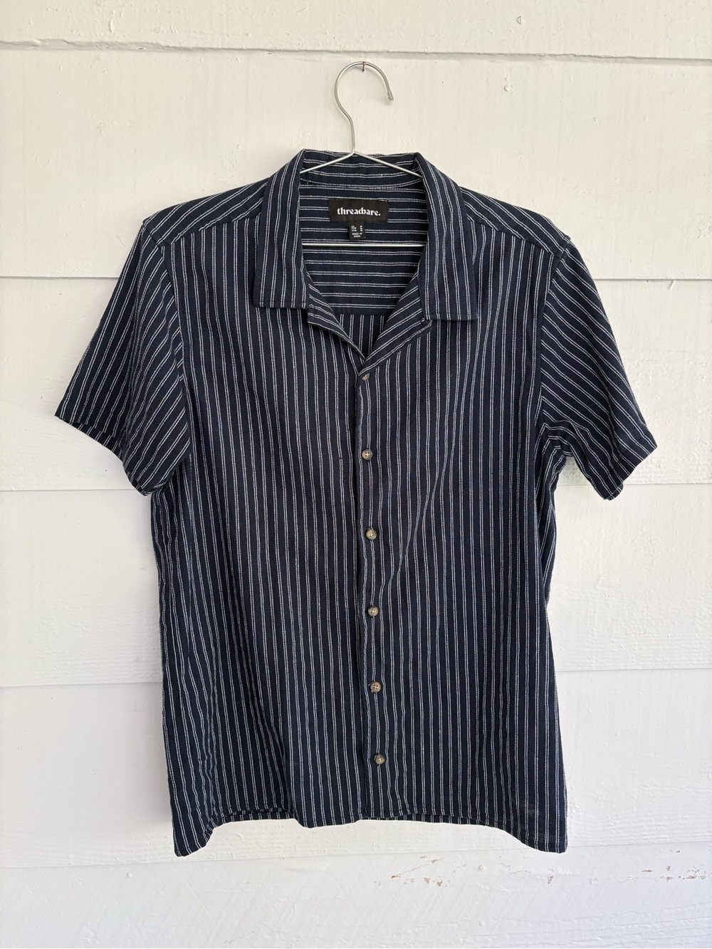 Threadbare Men’s Medium Navy Blue Striped Short Sleeve Button Up Fisherman
